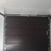Aluminios Ángel puerta de garaje automática